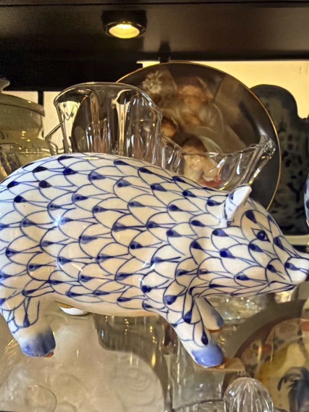 Hand-Painted Blue & White Ceramic Pig Figurine - Decorative Home Accent